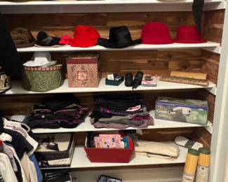 Huge Collection of Men's & Women's Hats