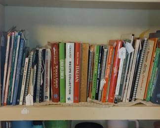 Cook books & insulated cups