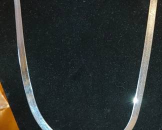 Beautiful Italian sterling silver herringbone necklace nice and wide