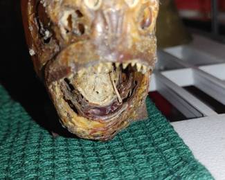 Those teeth are still sharp