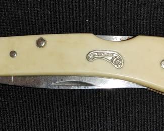 Vintage Frontier imperial knife