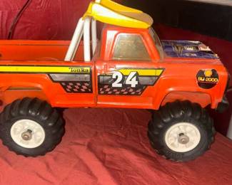 TONKA 4x4 Metal Off Road Monster Truck Baja Racing
TONKA 4x4 Metal Off Road Monster Truck Baja Racing