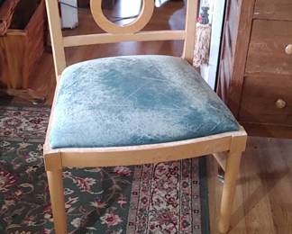 Only one picture for Maple mid-century modern very wide chairs