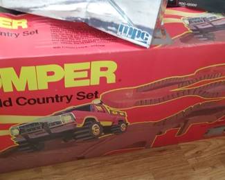 Schaper Stomper Set #892 Wild Country w/Gen. 1 Chevy Pickup - Box Too!