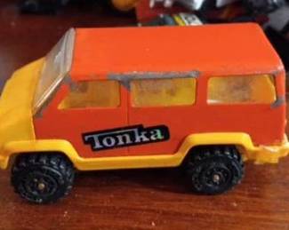 1978 Tonka 4" Red/Yellow Van Bus #040 Made in USA