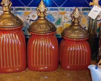 Red canister set