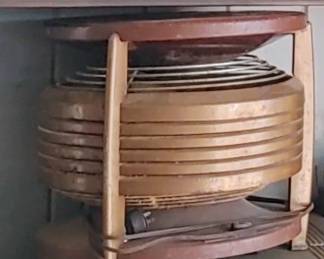 Fantastic mid-century modern hassock fan