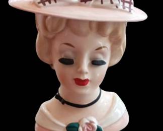 Vintage head vase made by TYNEE- Japan
Perfect!