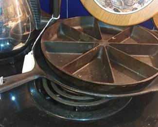 Cast iron cookware