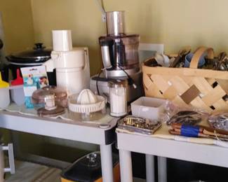 Vintage Mixer & toms of kitchen items