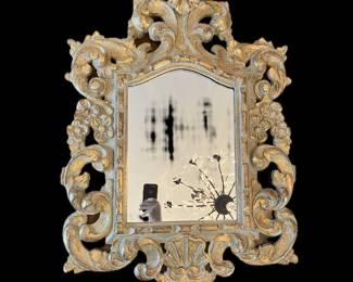 VINTAGE HAND CARVED GOLD LEAFED WOODEN MIRROR, 31 HIGH BY 23 WIDE