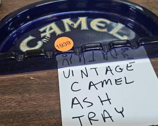 VINTAGE CAMEL ASHTRAY