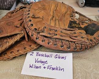 BASEBALL GLOVES