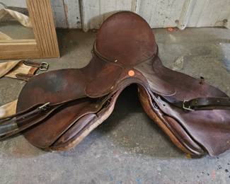 SADDLE