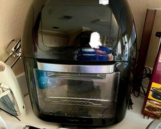 Chefman air fryer, multi-cooker