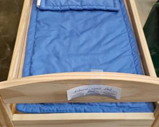 DOLL BED