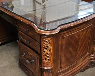 DESK