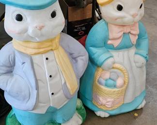 BLOW MOLD EASTER RABBITS
