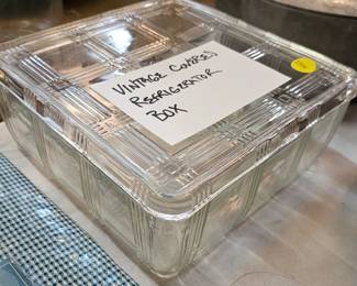 VINTAGE REFRIGERATOR DISH