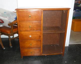 useful chest/shelves