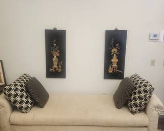 Selig Monroe chaise/sofa