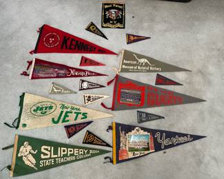 HIGHEST & BEST ON FULL LOT OF VINTAGE PENNANTS BY 3:00 PM 3/13!