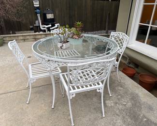 iron patio set