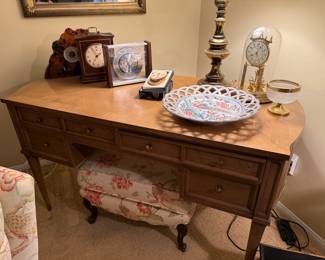 American of Martinsville desk