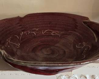Pottery dish