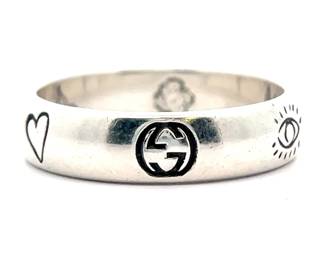 Gucci Blind for Love Band with Engraved Details