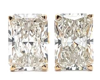 NEW! 2.18 Carat Radiant Cut Diamond Solitaire Stud Earrings in 14k Yellow Gold