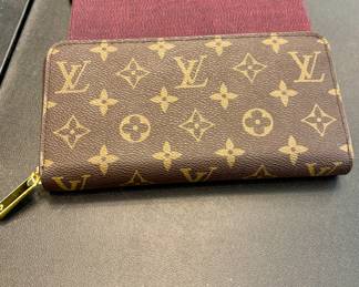 LV wallet