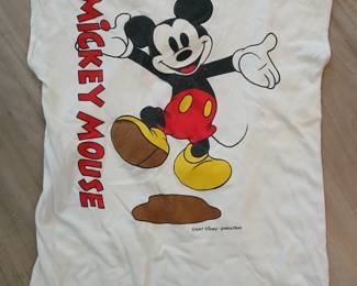 Vintage mickey mouse t-shirt 