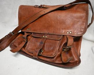 Leather shoulder Briefcase