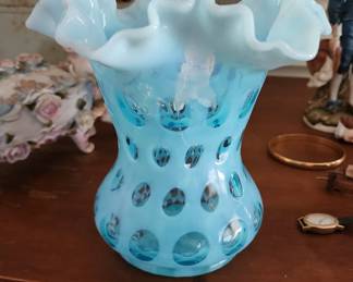 Beautiful Fenton vase