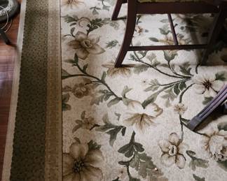 Large dining rug - has a smaller matching rug 