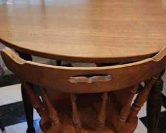 Kitchen table and 4 chairs