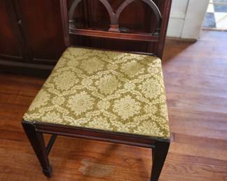 Dining room set chair