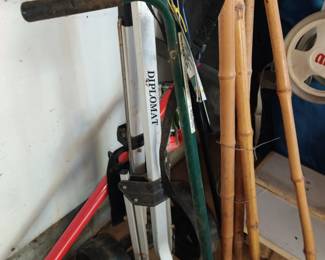 Diplomat golf caddy
