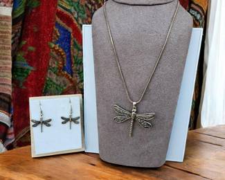 Dragonfly Necklace Earring Set