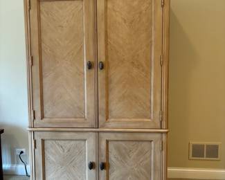 Large Armoire w/TV, Drawers