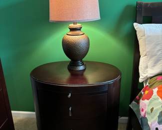 Round 3-Drawer Table, Lamp