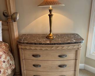 Large 3-Drawer Cabinet, Lamp