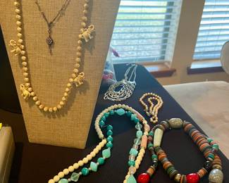 COSTUME JEWELRY