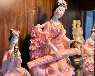 PORCELAIN GEISHA FIGURINES