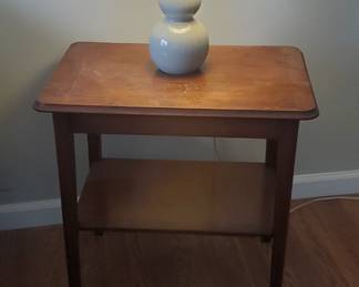 (1) of (2) nightstands