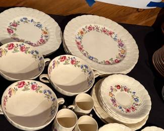Solian Ware Simpson (Potters) Cobridge England Set