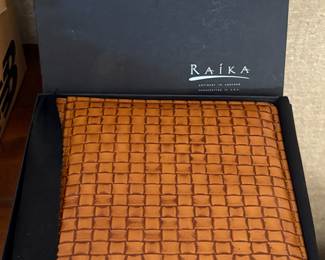 Raika Leather album