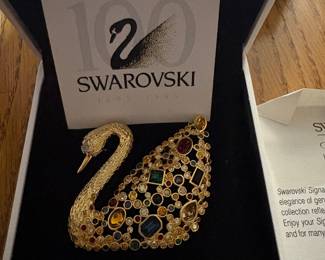 1995 Swarovski SCS Member centenary swan crystal