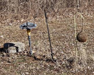 Bird bath